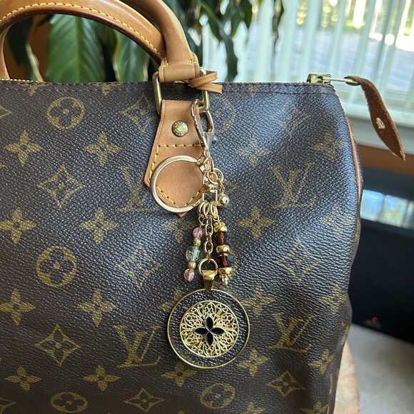 ELEGANT FILIGREE Bag Charm Brown Gold Tone - Picture 5 of 9